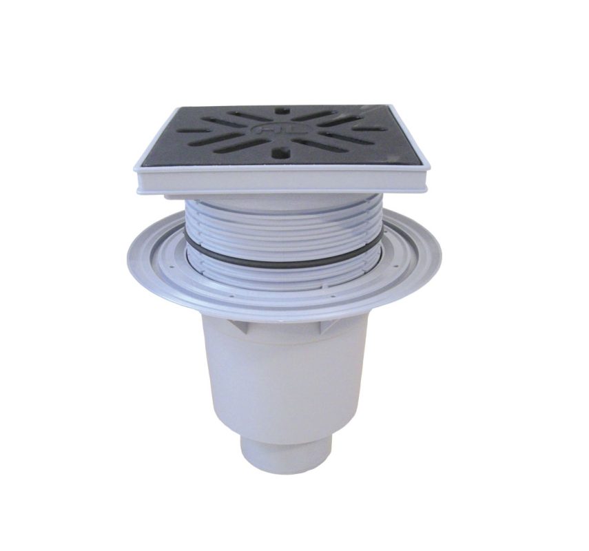 Receptor "Perfekt" HL DN110 cu ieşire verticală,cu flanşă de izolaţie 240x240mm plastic/226x226mm fontă cu obturator de mirosuri cu clapetă anti îngheţ